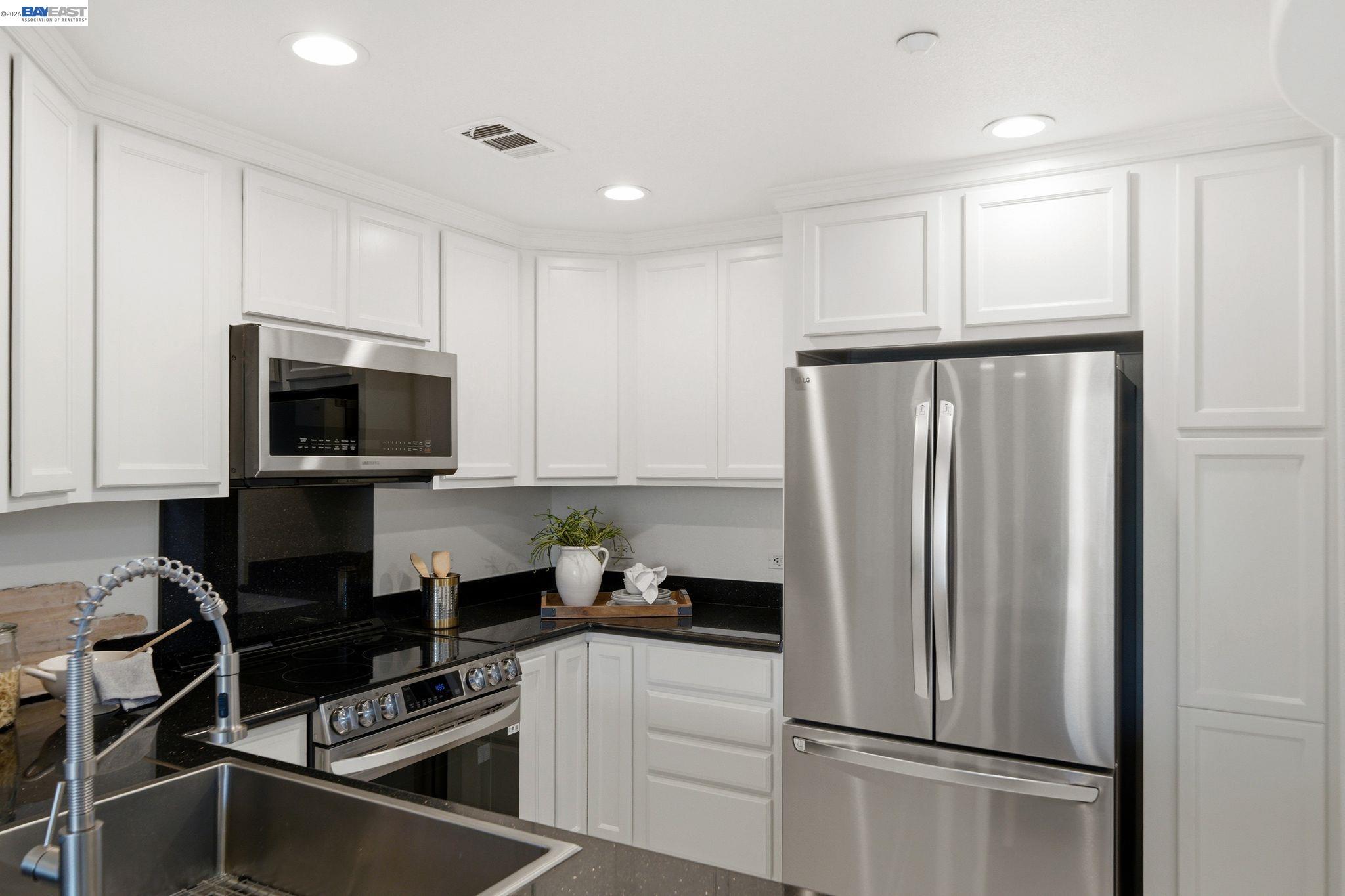 49002 Cinnamon Ferm Common # 507