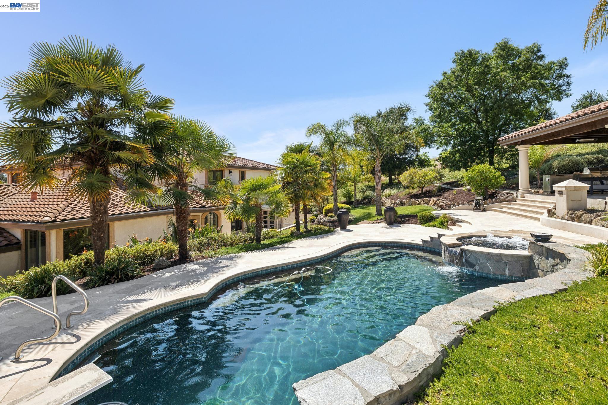 44126 Paseo Padre Pkwy