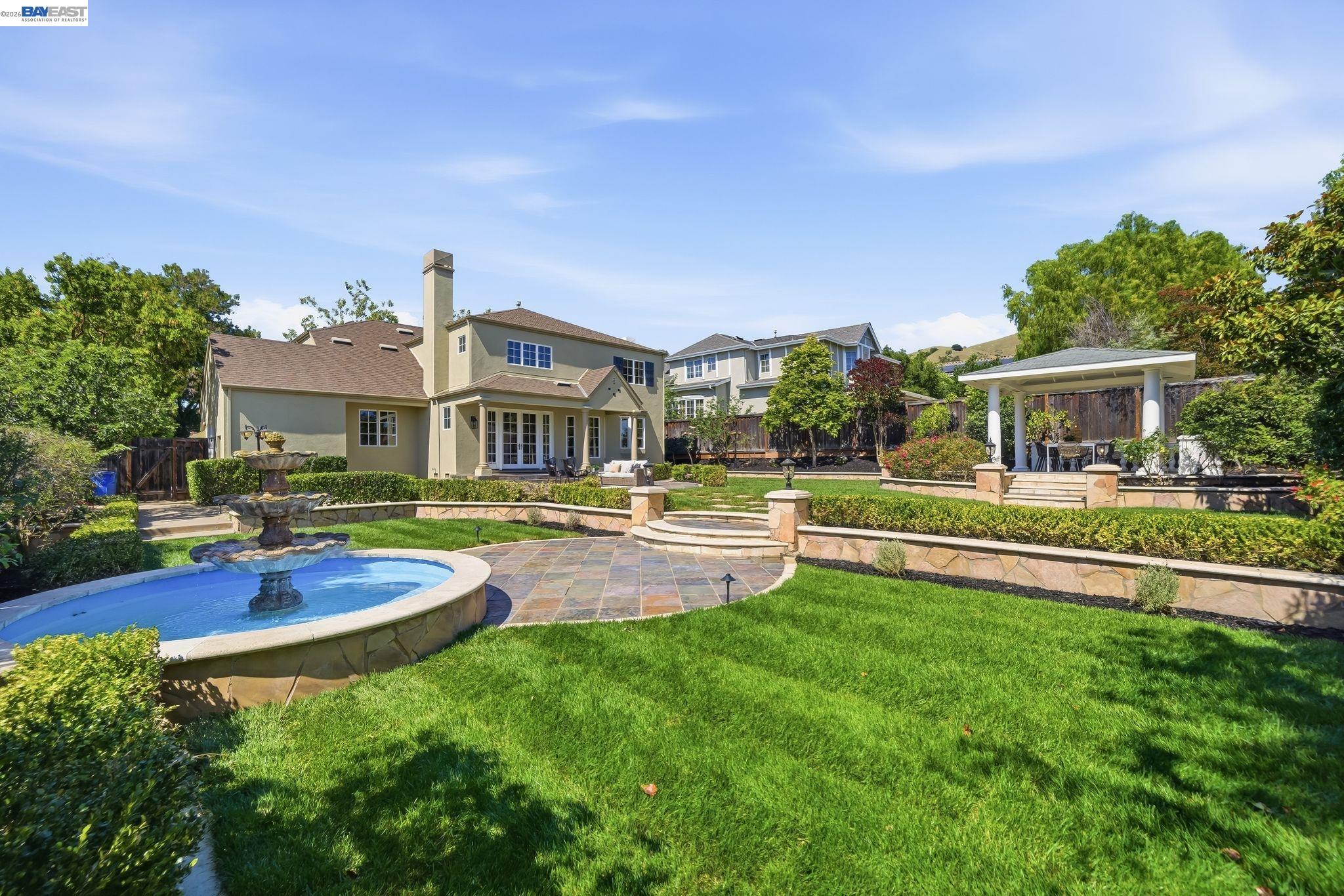 263 Mission Tierra Pl