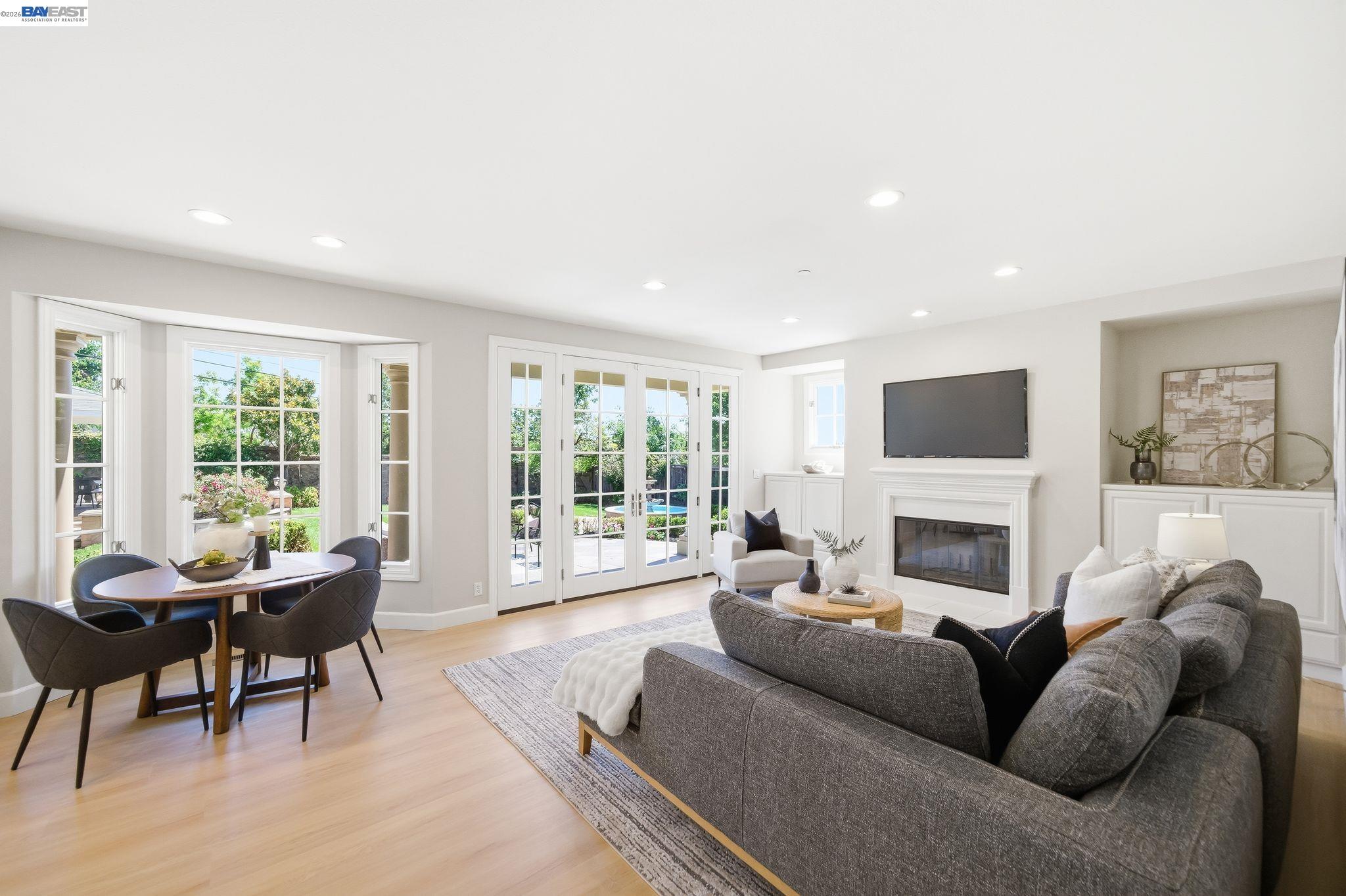 263 Mission Tierra Pl