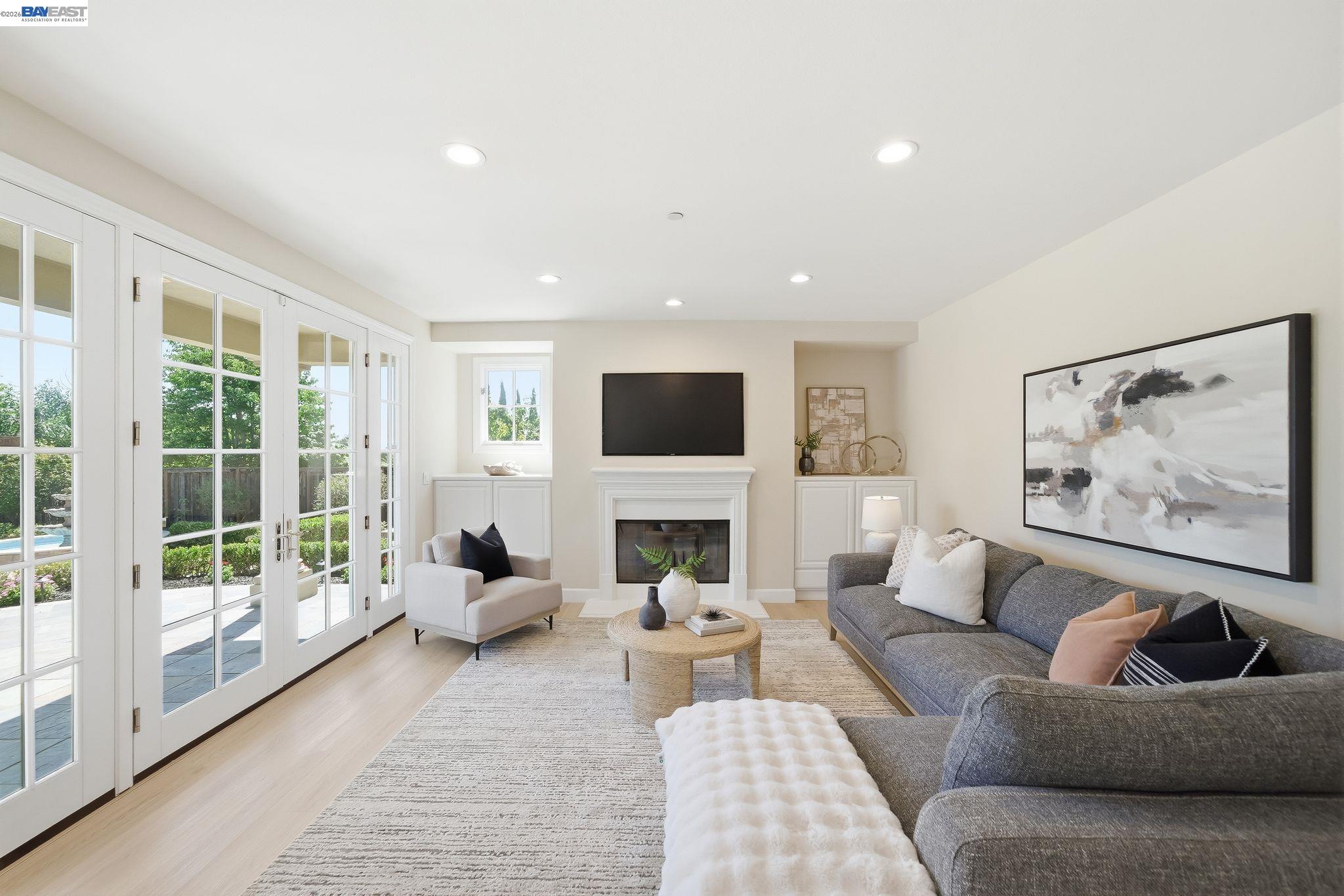 263 Mission Tierra Pl