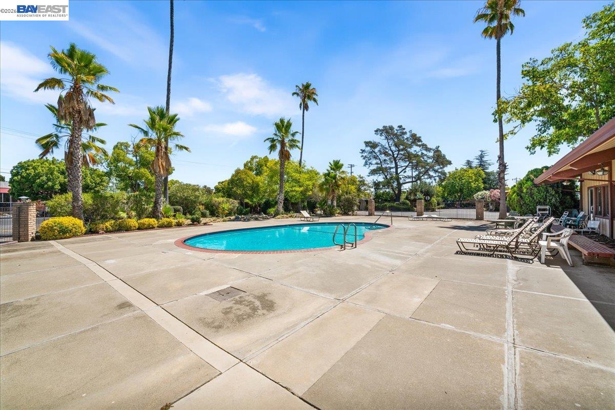 1866 Montecito Circle # 33