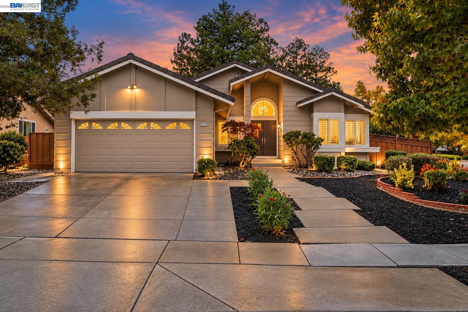 45759 Bridgeport Dr