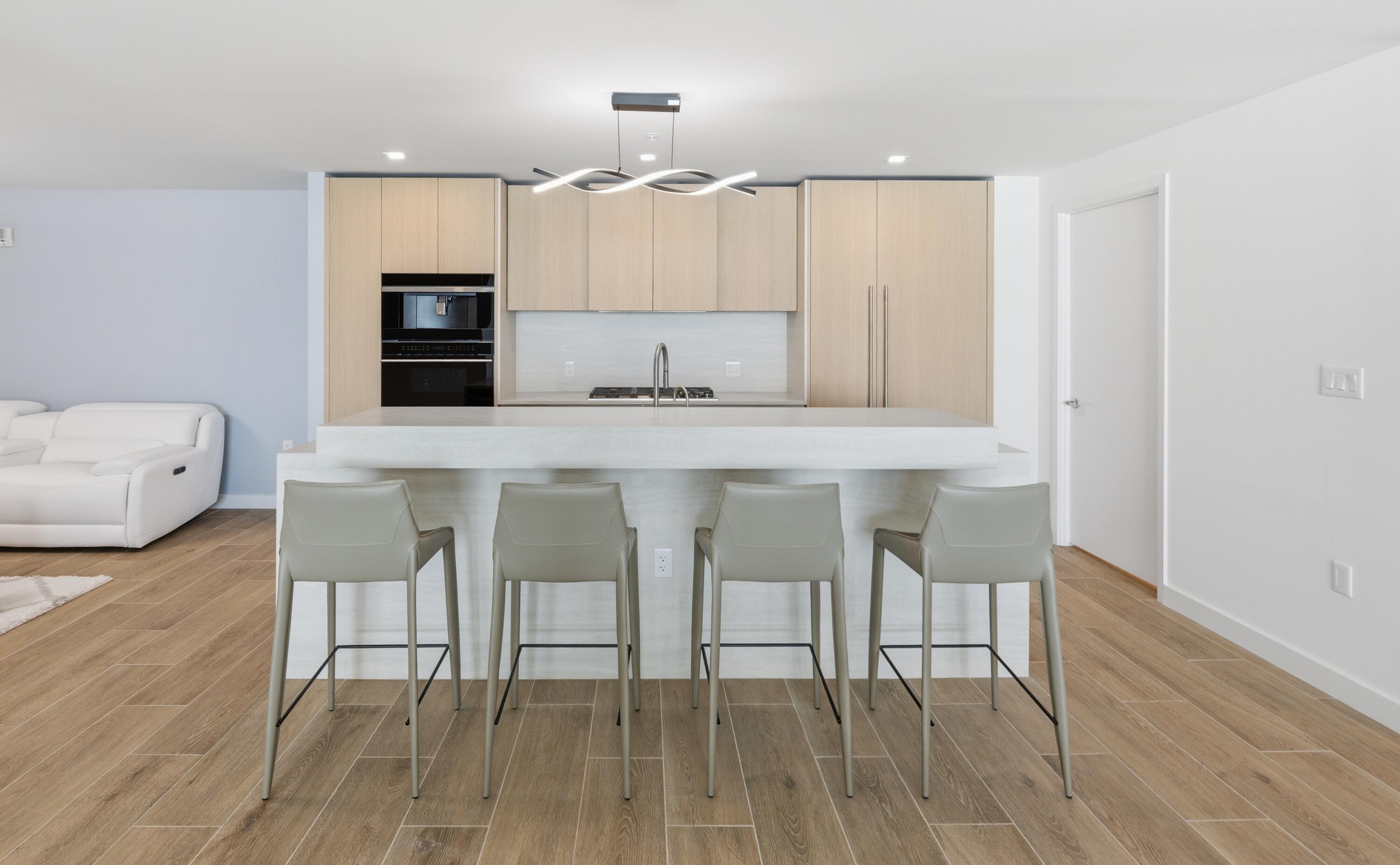 900 N Ocean Boulevard 802