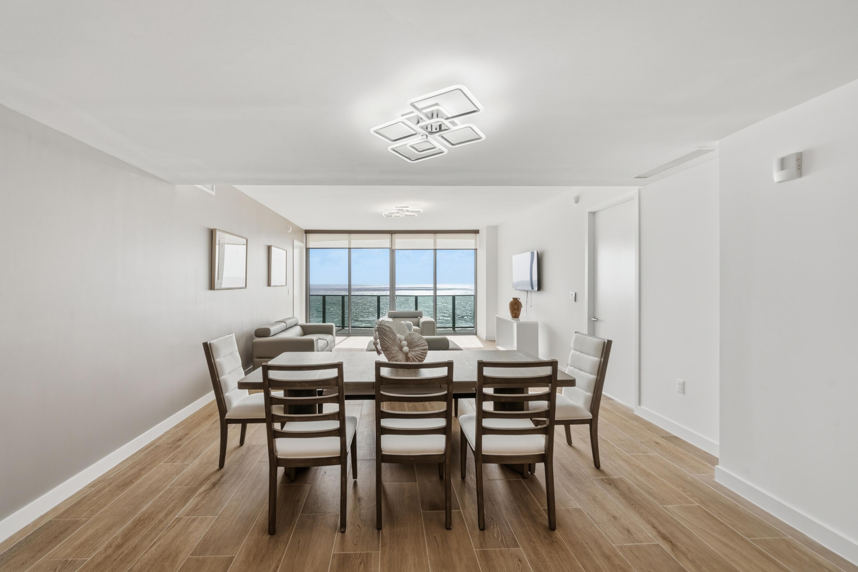 900 N Ocean Boulevard 802