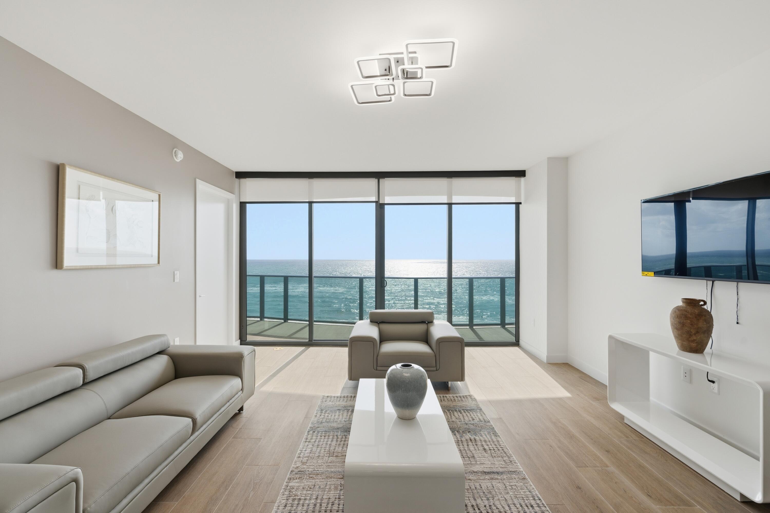 900 N Ocean Boulevard 802