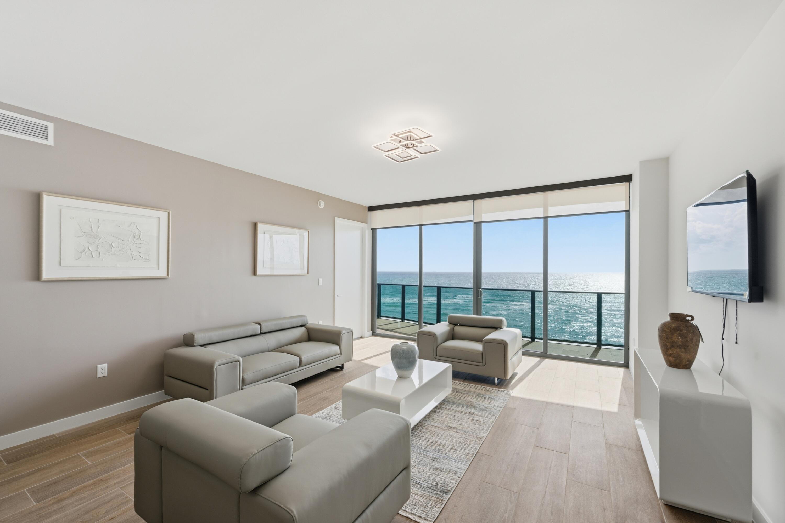 900 N Ocean Boulevard 802