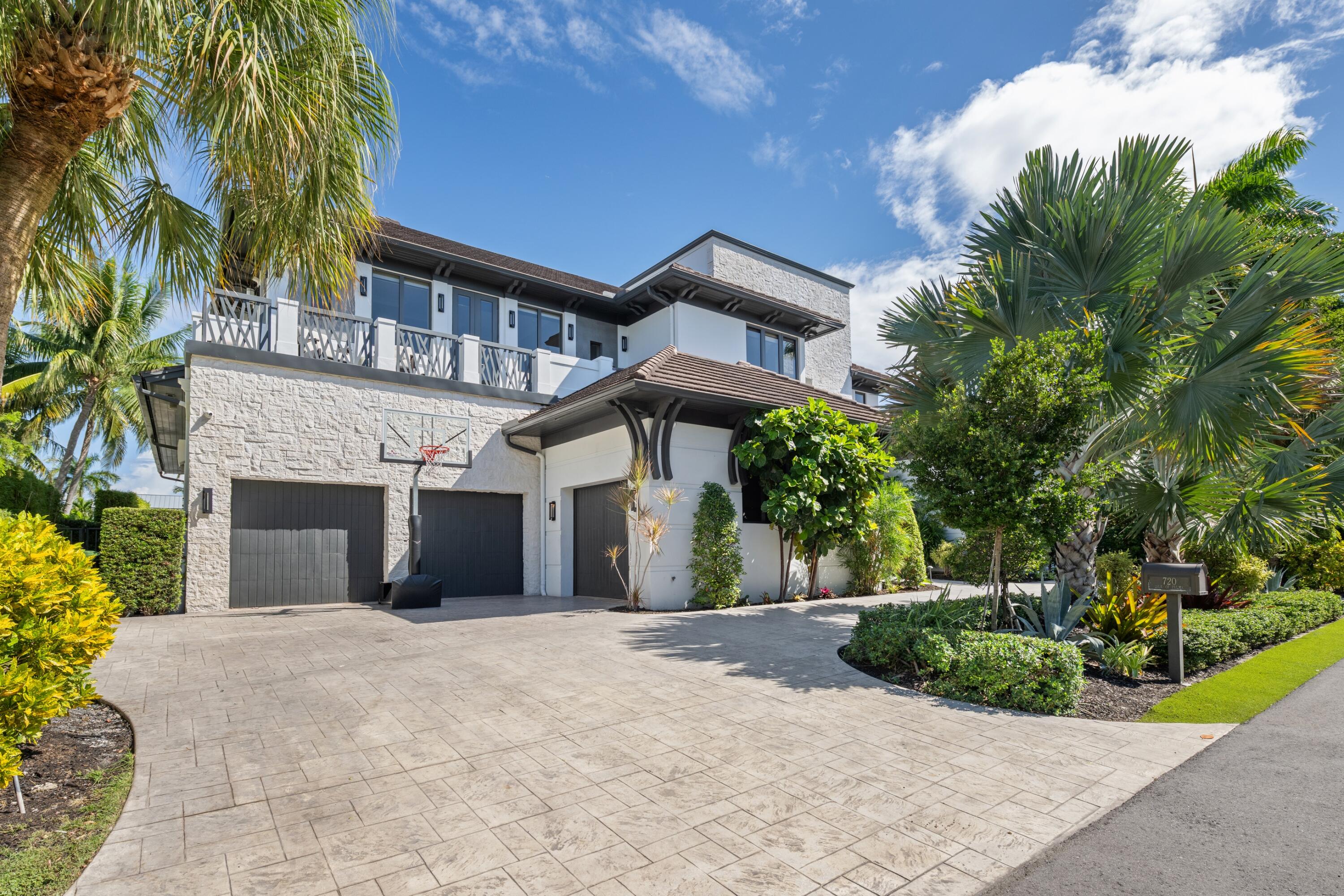 720 Isle Of Palms Drive