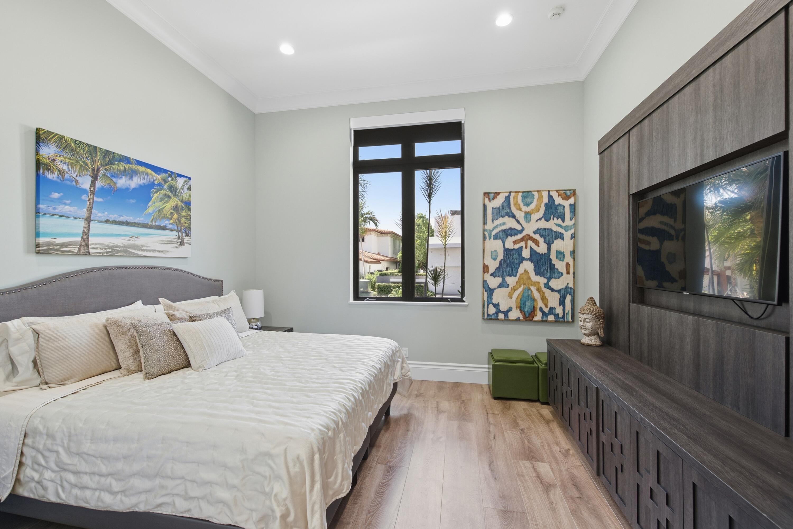 720 Isle Of Palms Drive