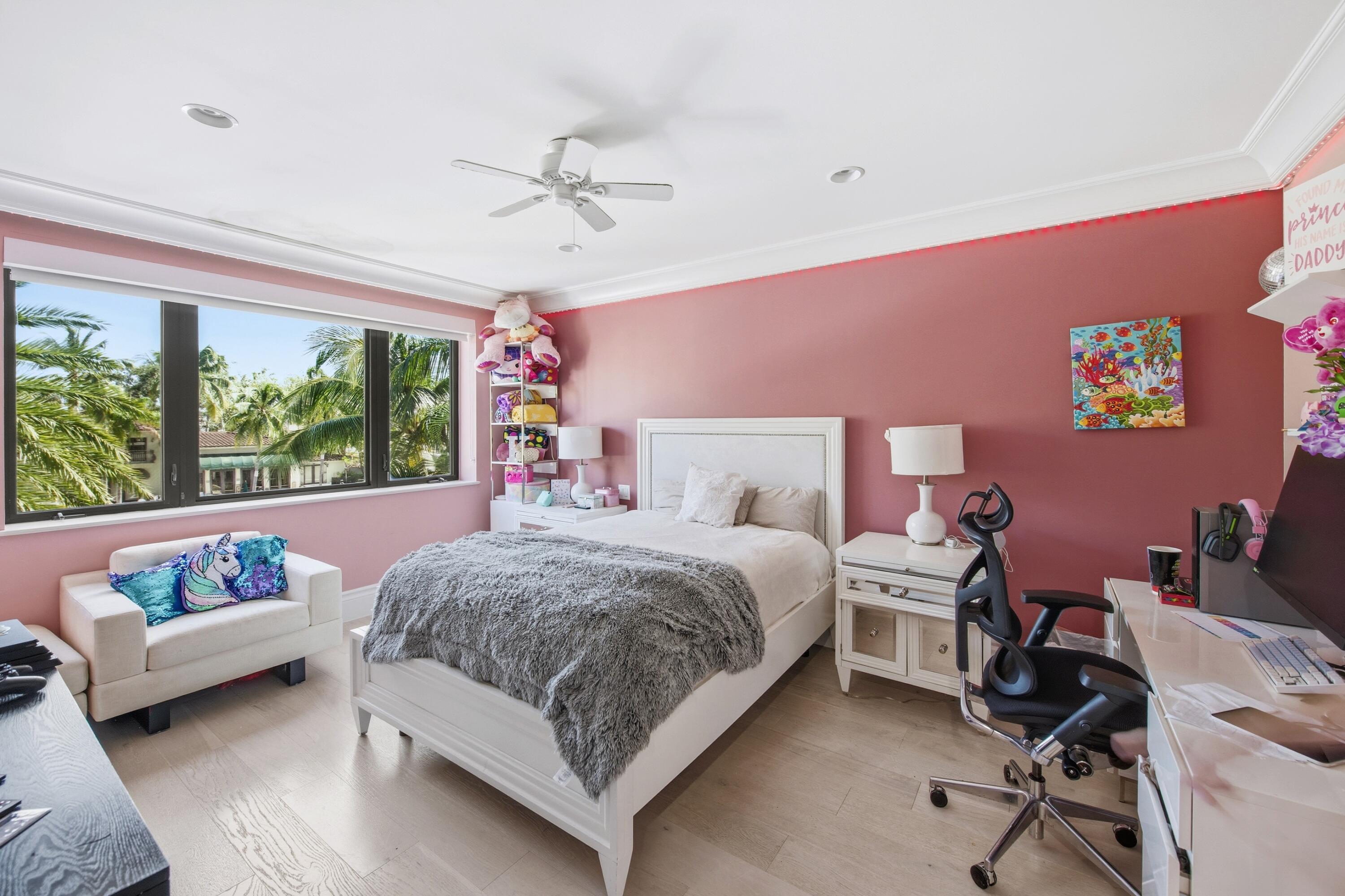 720 Isle Of Palms Drive