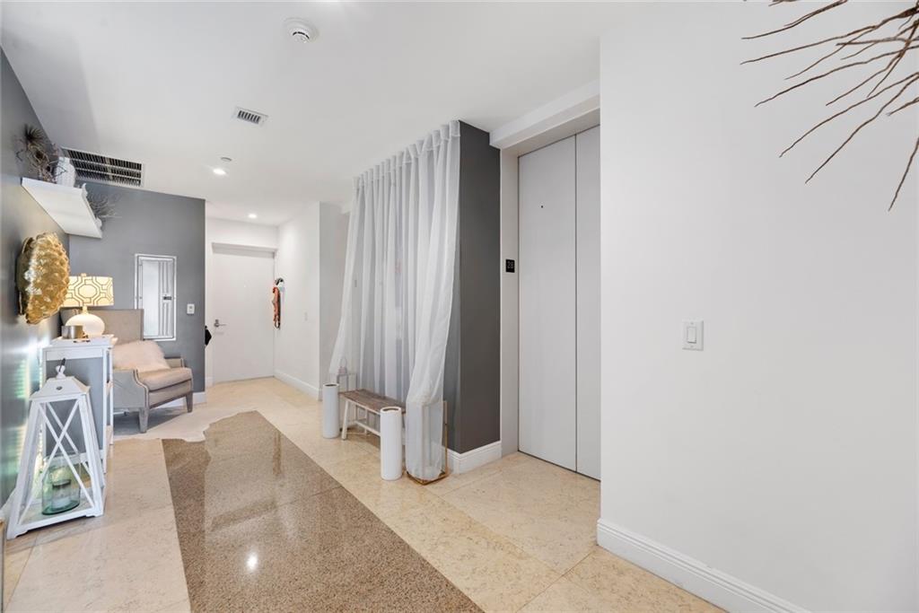 1100 Biscayne Blvd 2803