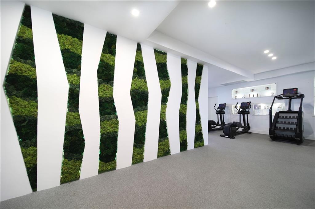 1100 Biscayne Blvd 2803