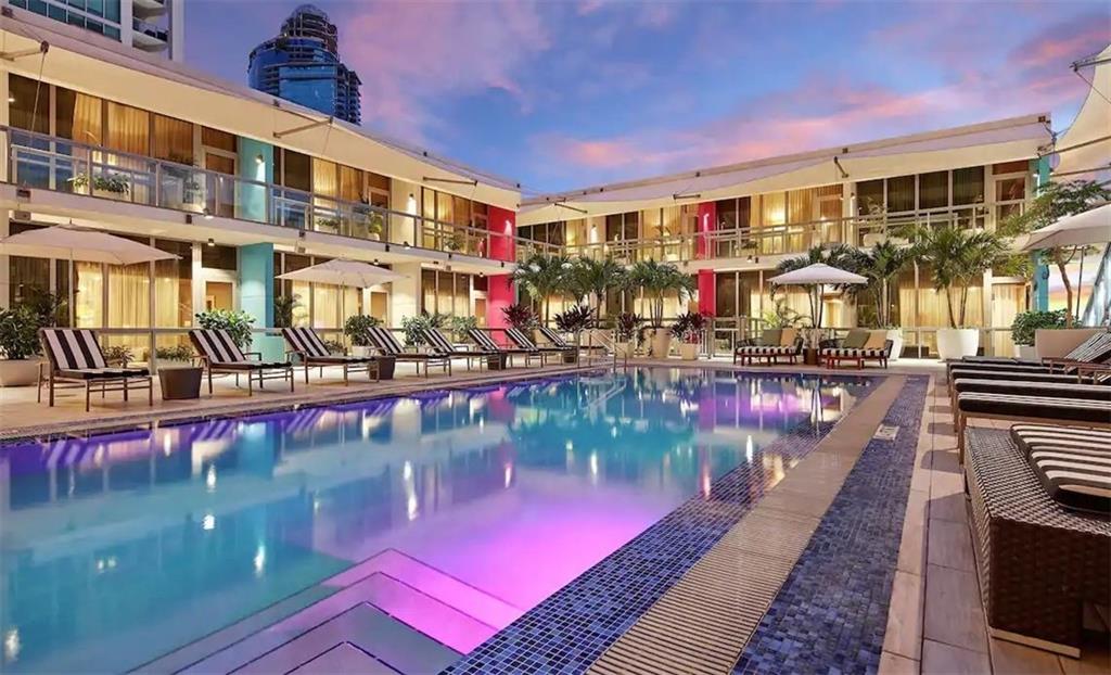 1100 Biscayne Blvd 2803