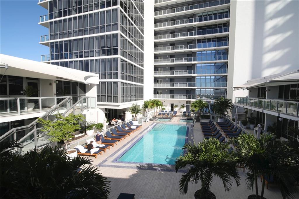 1100 Biscayne Blvd 2803