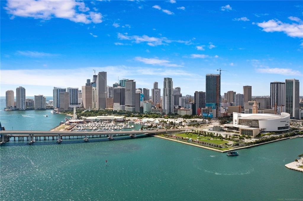 1100 Biscayne Blvd 2803