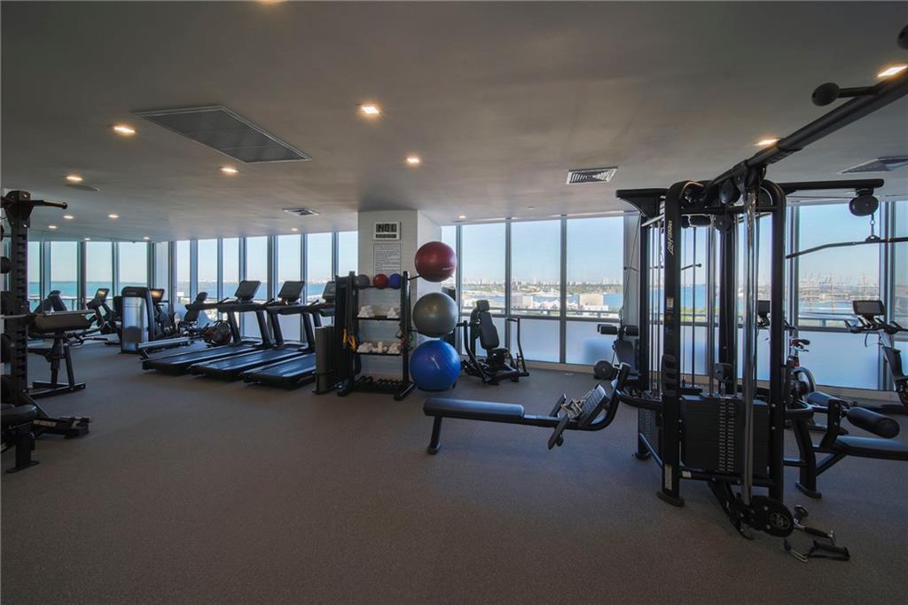 1100 Biscayne Blvd 2803