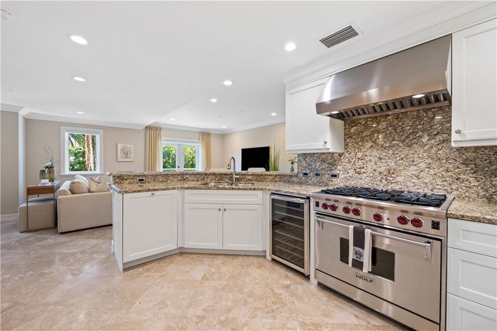 313 Tarpon Drive 313