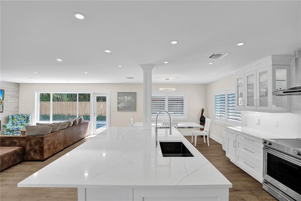 276 Allenwood Dr