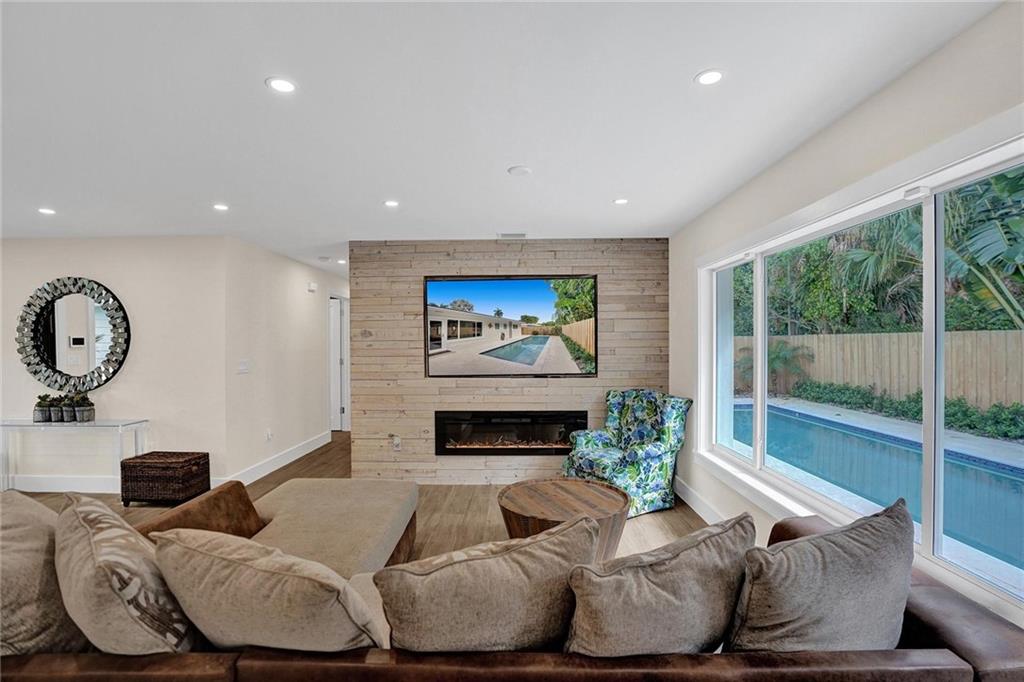 276 Allenwood Dr