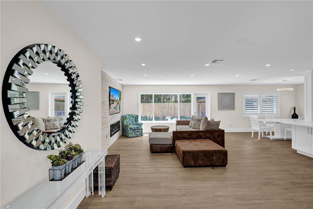 276 Allenwood Dr