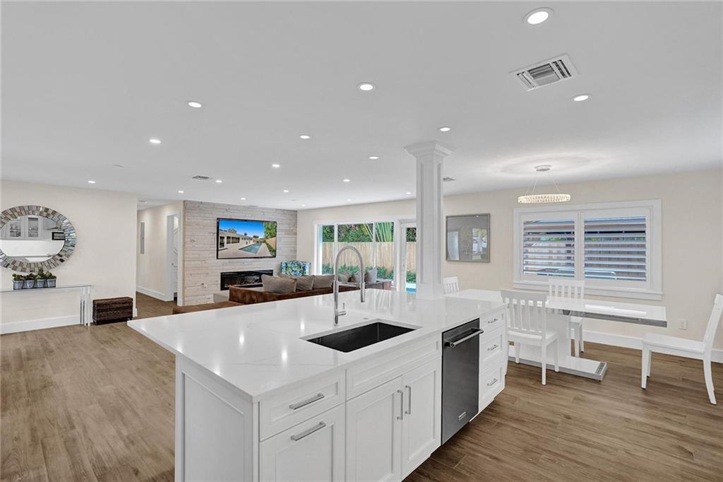 276 Allenwood Dr