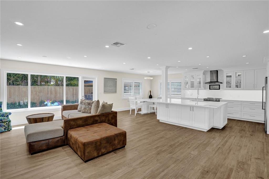 276 Allenwood Dr