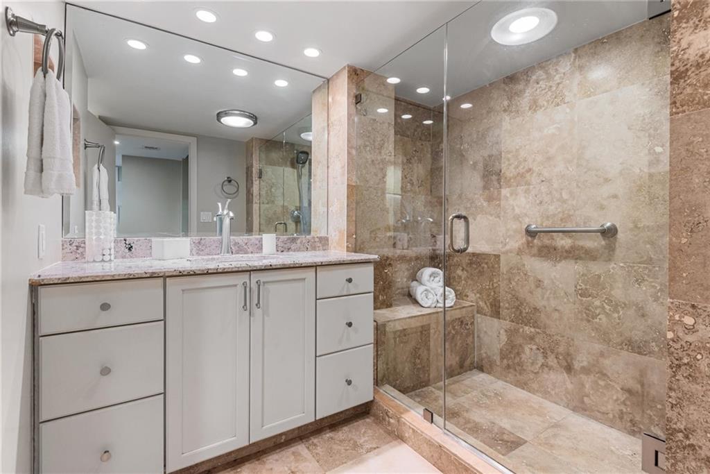 2100 S Ocean Lane 1703