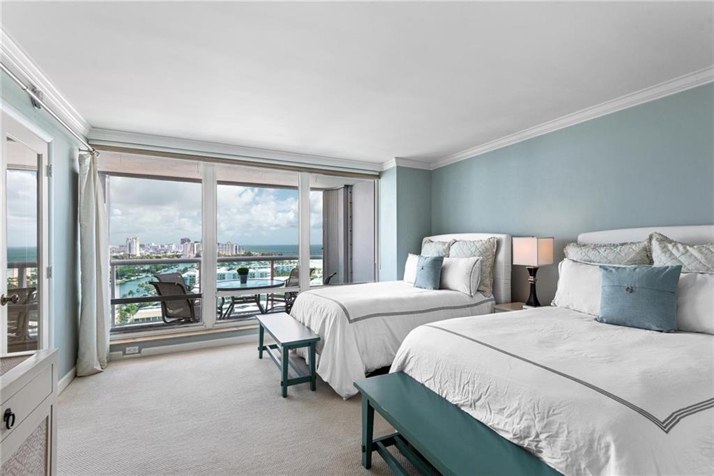 2100 S Ocean Lane 1703