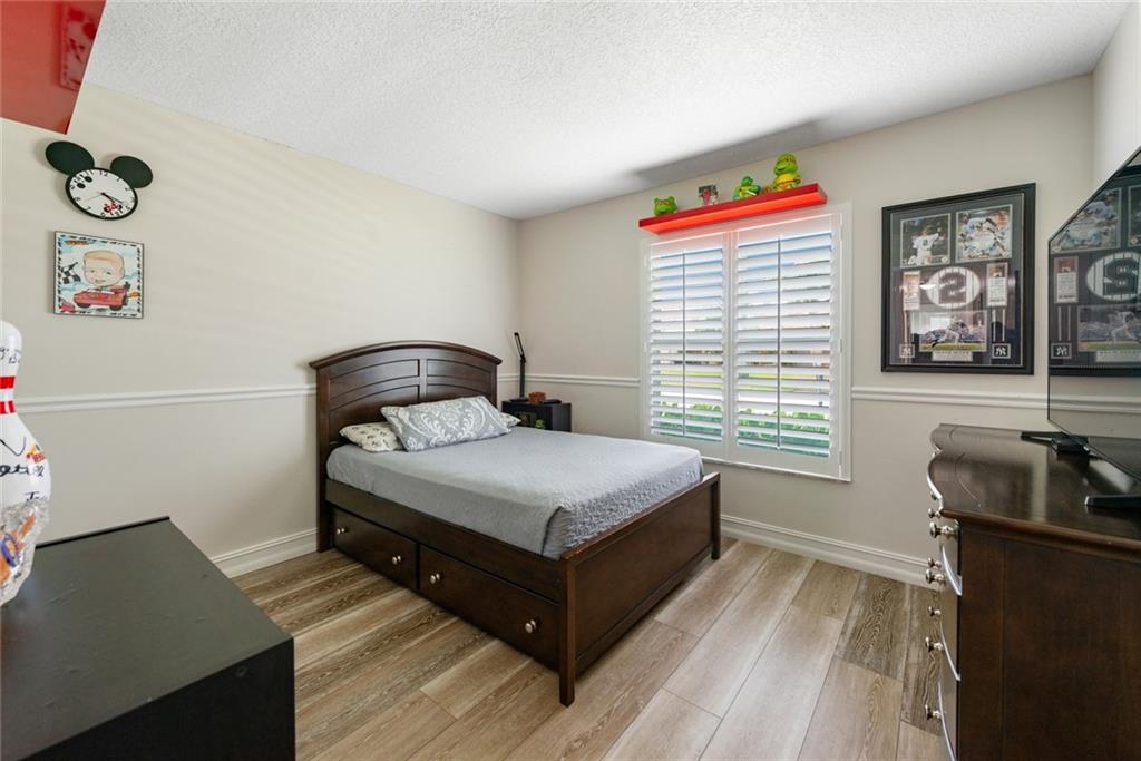 10391 NW 18th Mnr