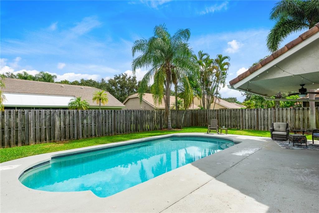 10391 NW 18th Mnr