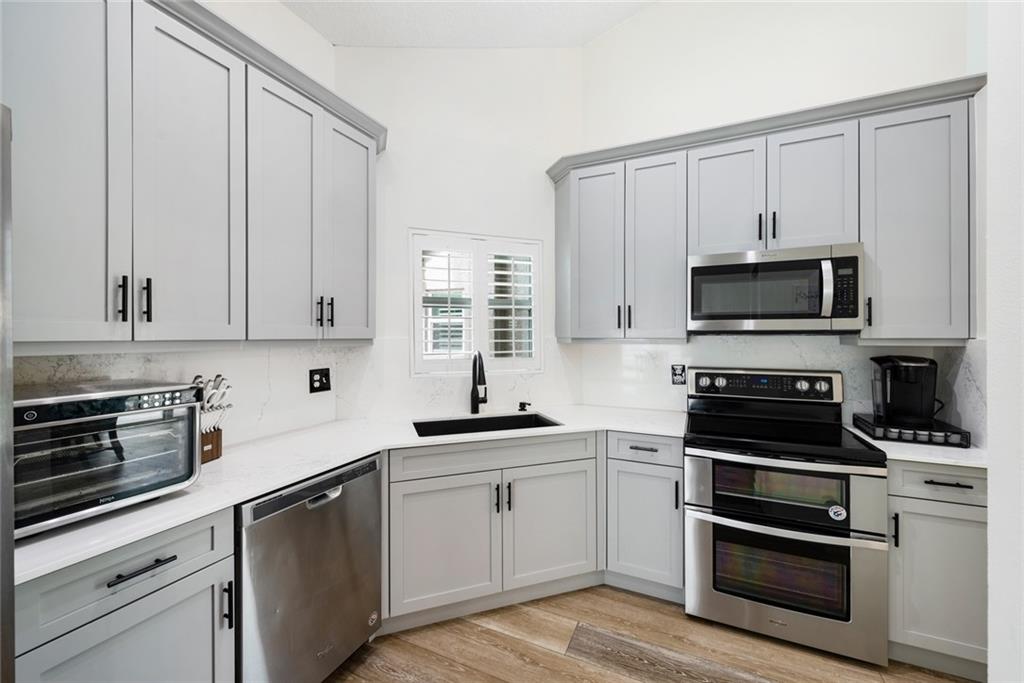 10391 NW 18th Mnr