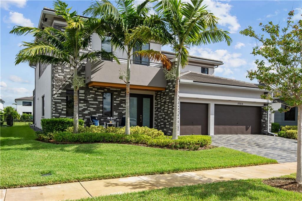 10515 Mira Vista Dr