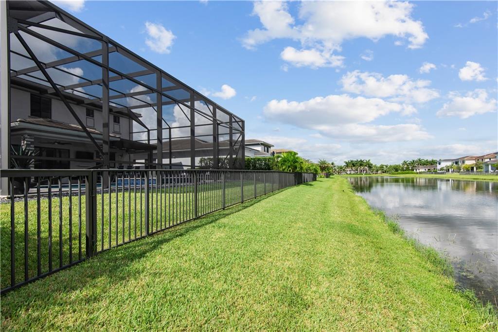 10515 Mira Vista Dr