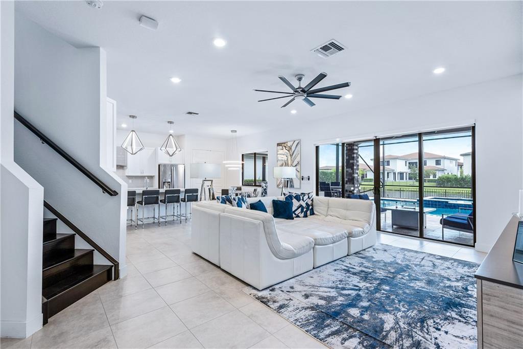 10515 Mira Vista Dr
