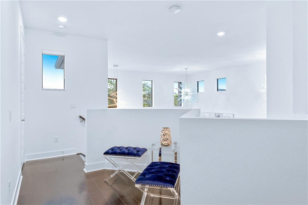 10515 Mira Vista Dr