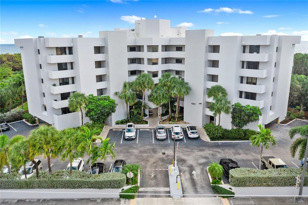 4201 N Ocean Dr 604