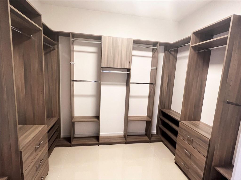 1239 NE 18th Ave
