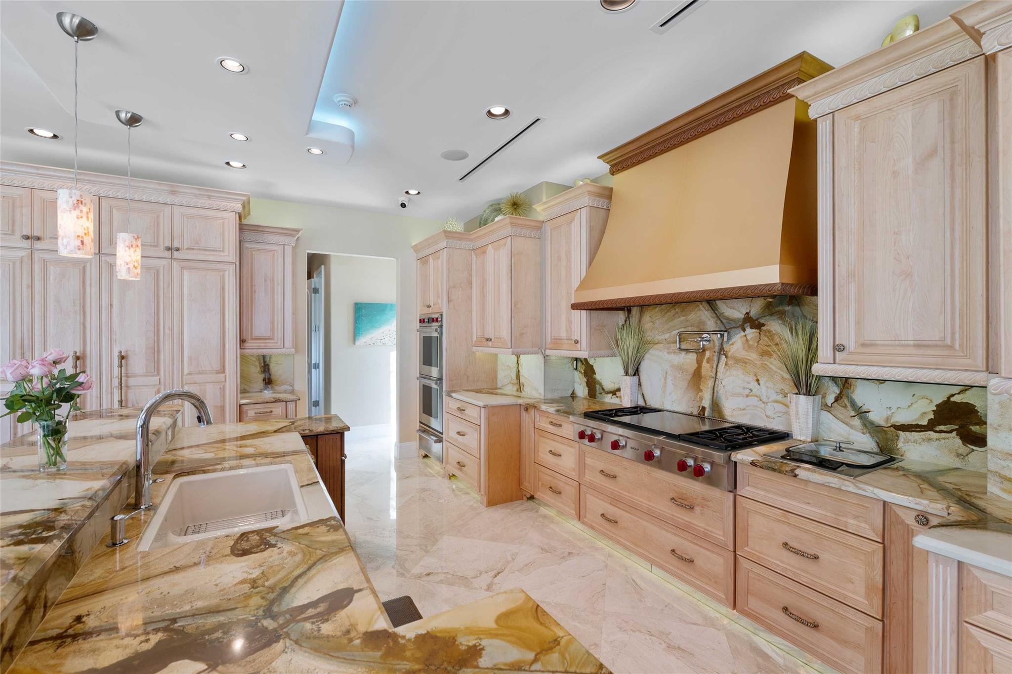 1265 Seminole Dr