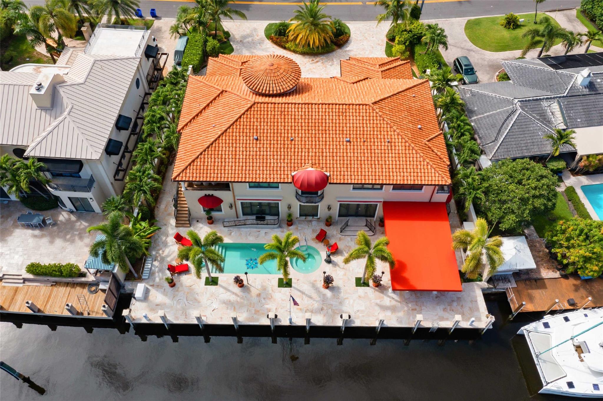 1265 Seminole Dr