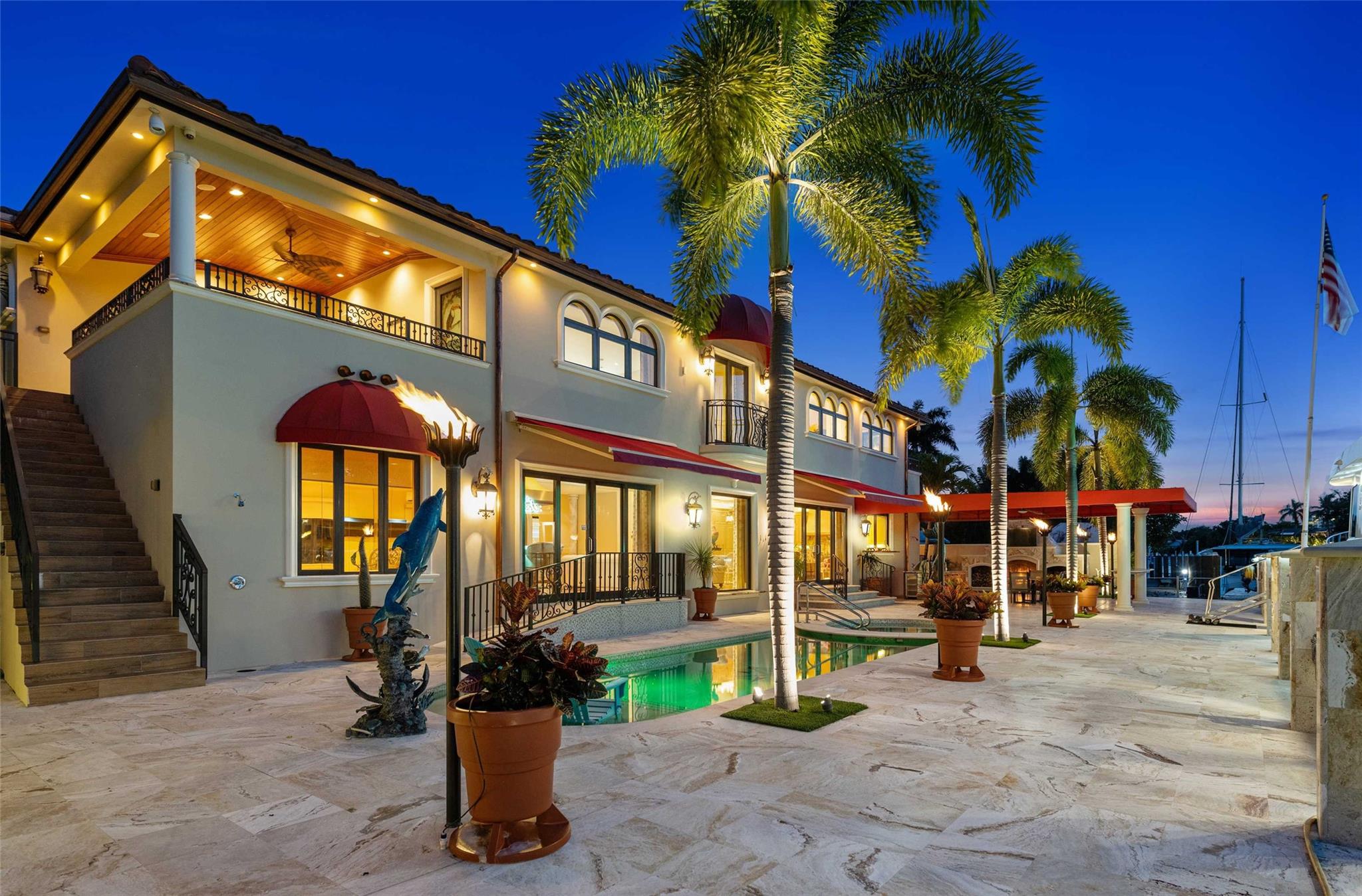 1265 Seminole Dr