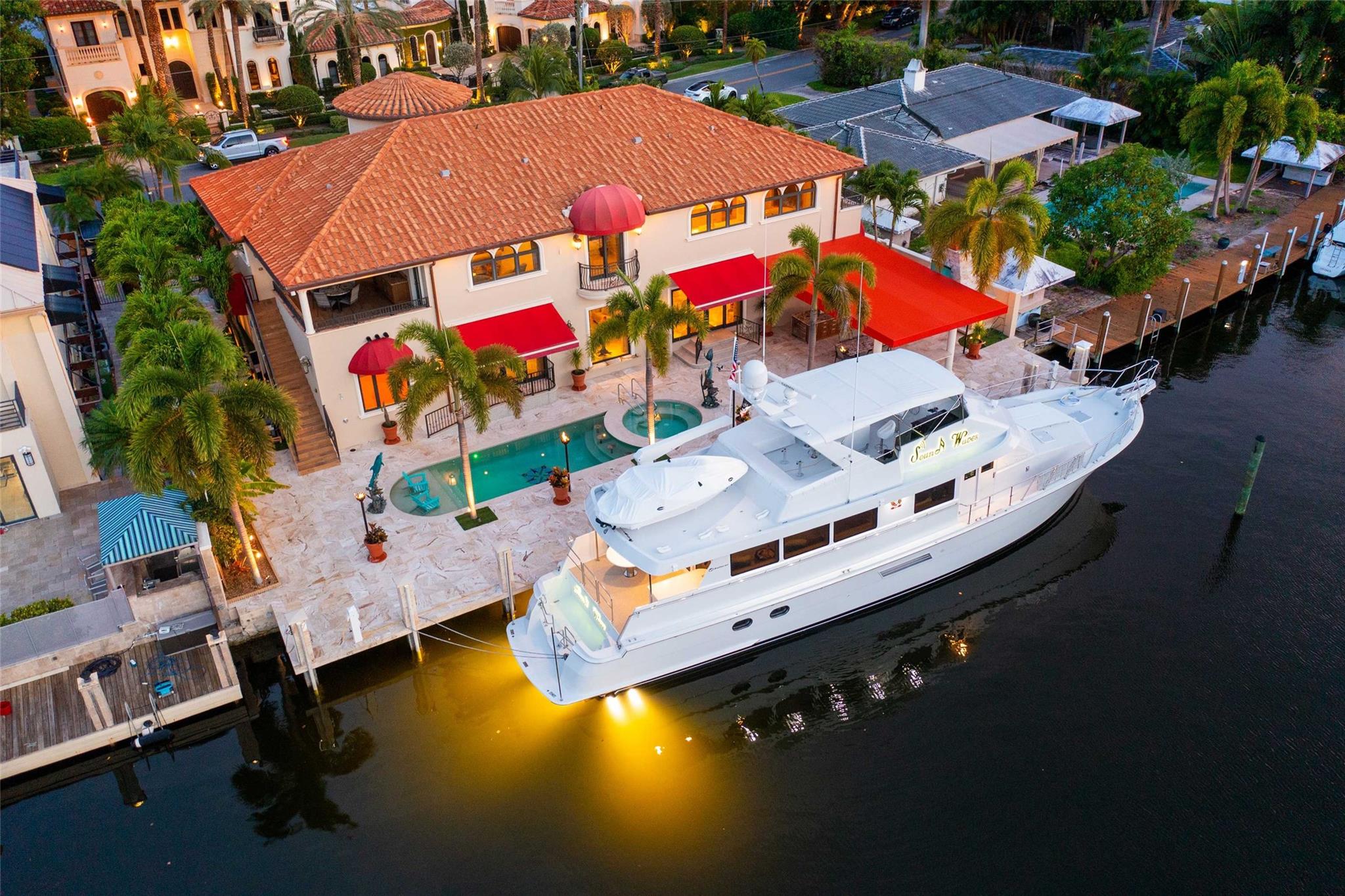 1265 Seminole Dr