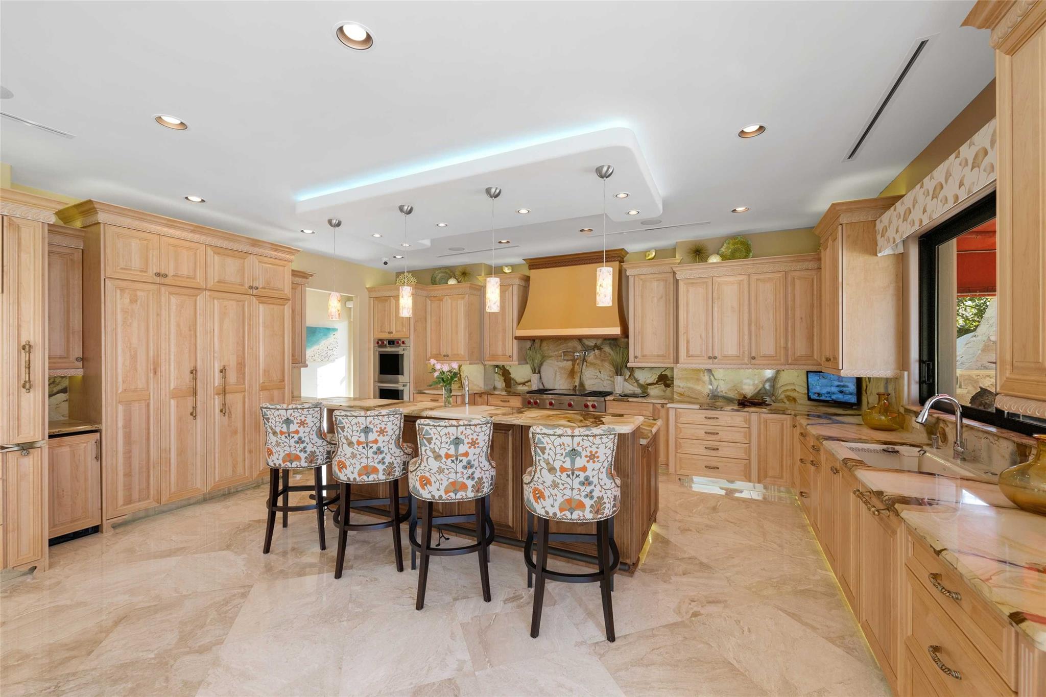 1265 Seminole Dr
