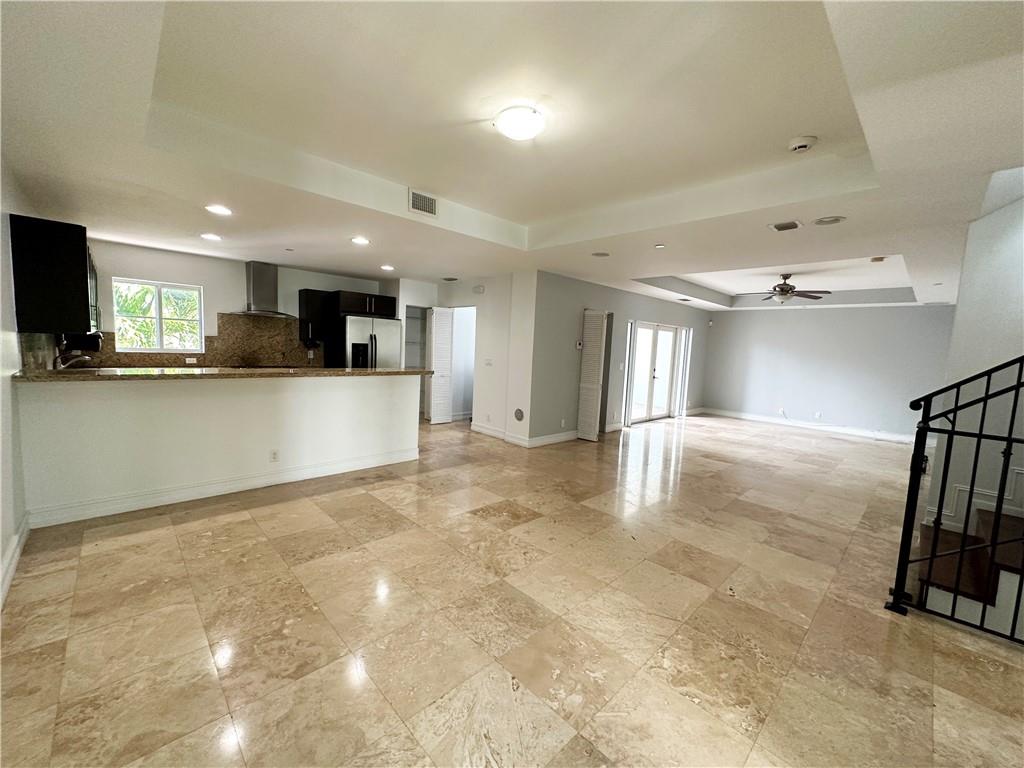 1110 NE 17th Way