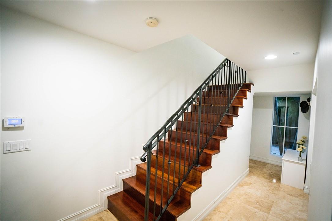 1110 NE 17th Way