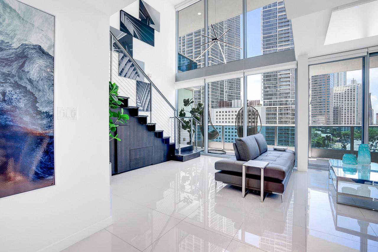 200 Biscayne Boulevard Way 903