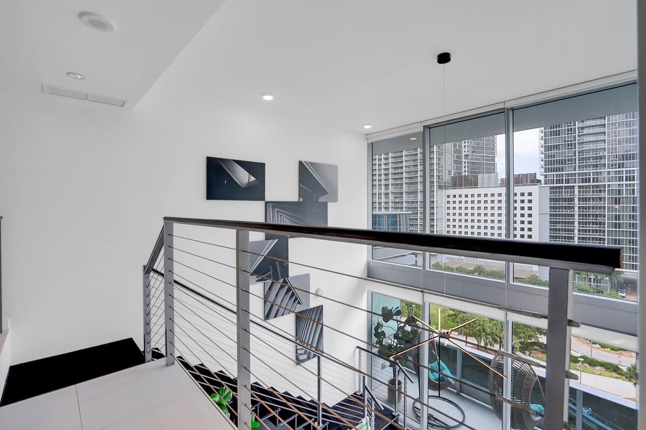 200 Biscayne Boulevard Way 903
