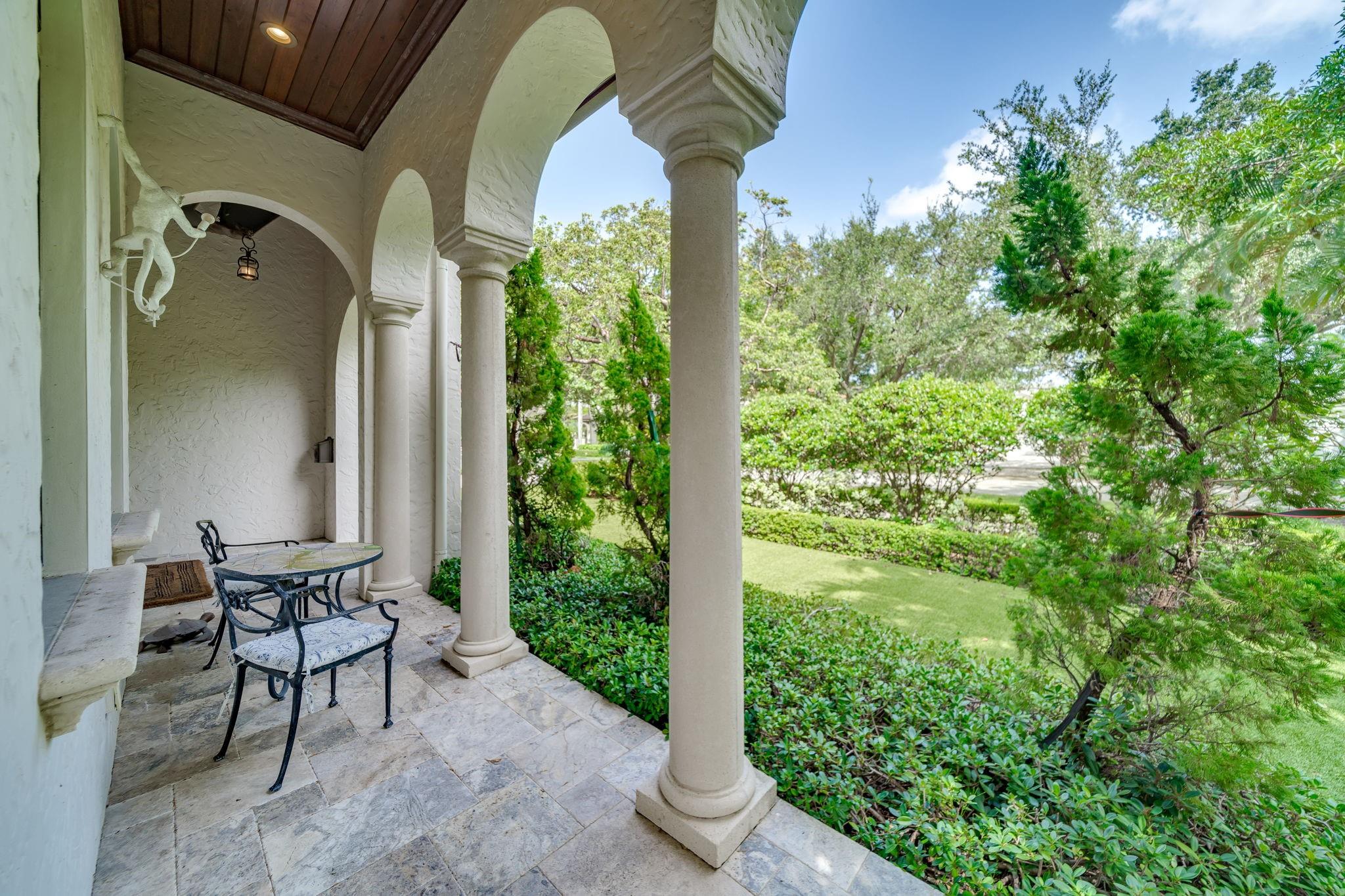 1248 N Rio Vista Blvd