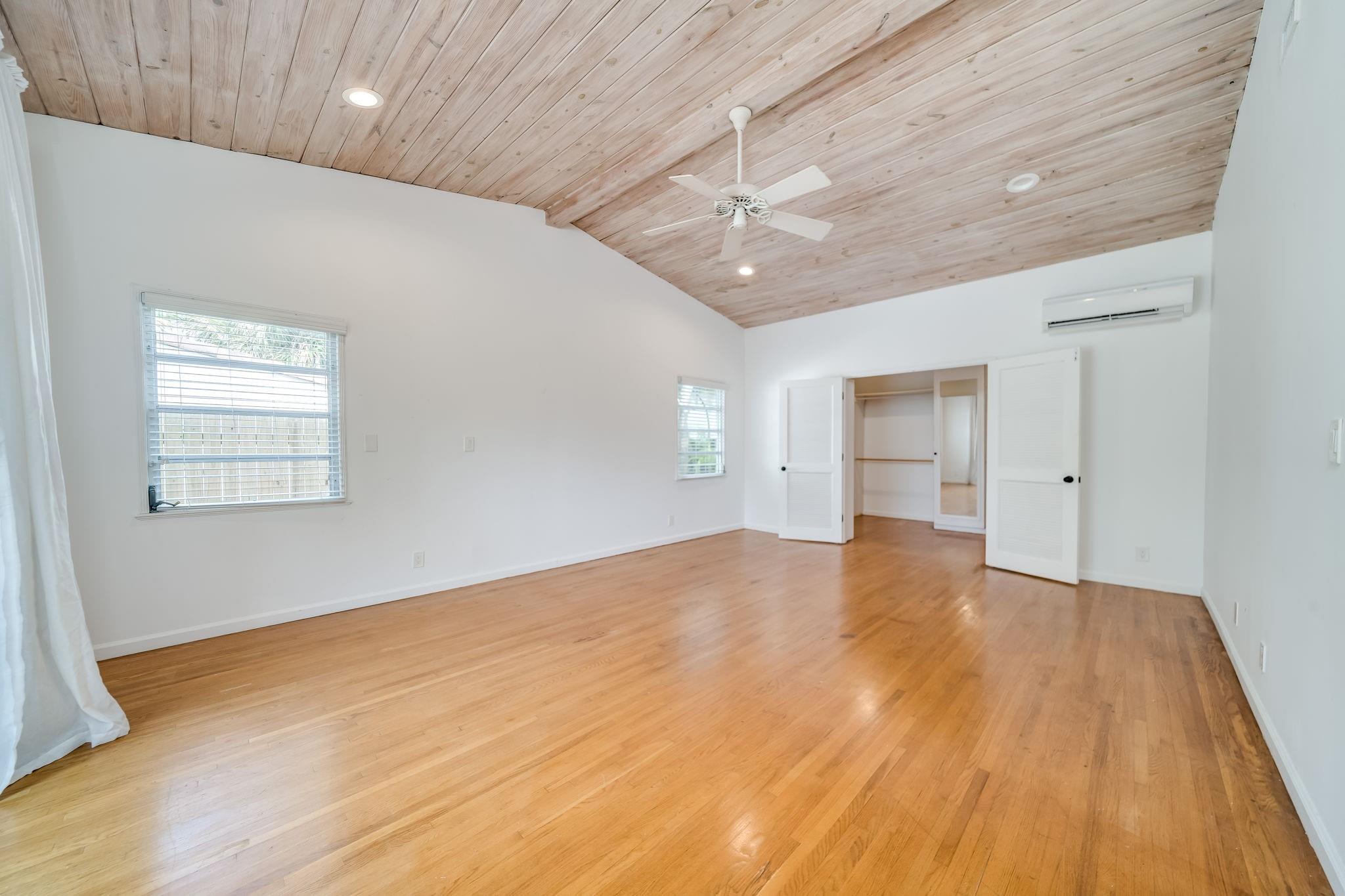 2605 Datura Ct