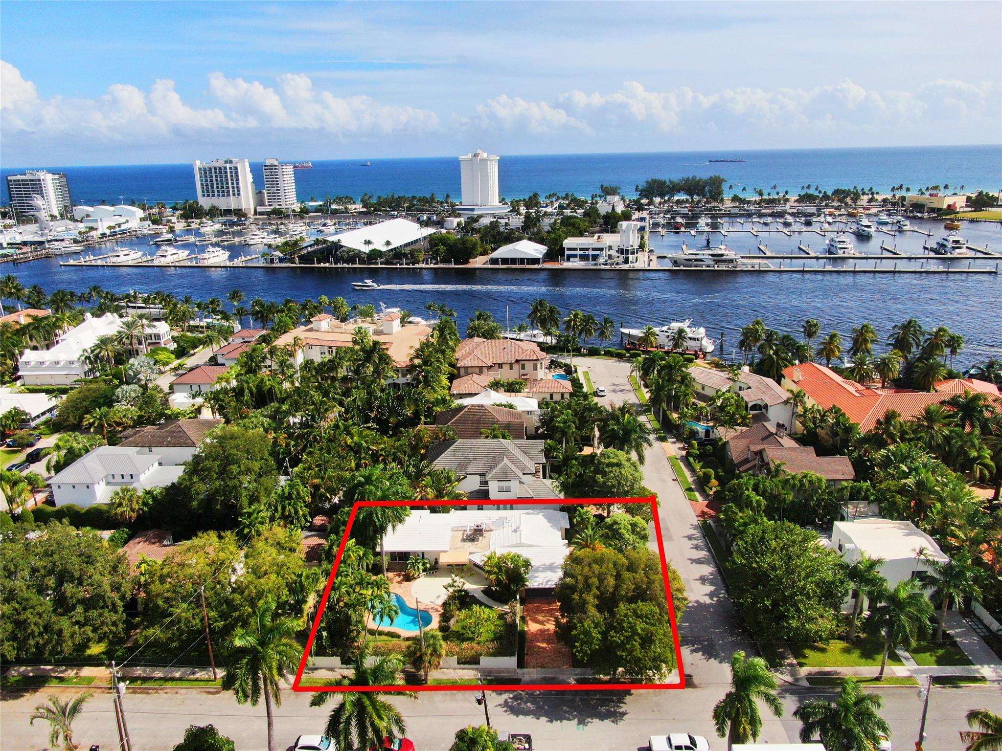 2605 Datura Ct
