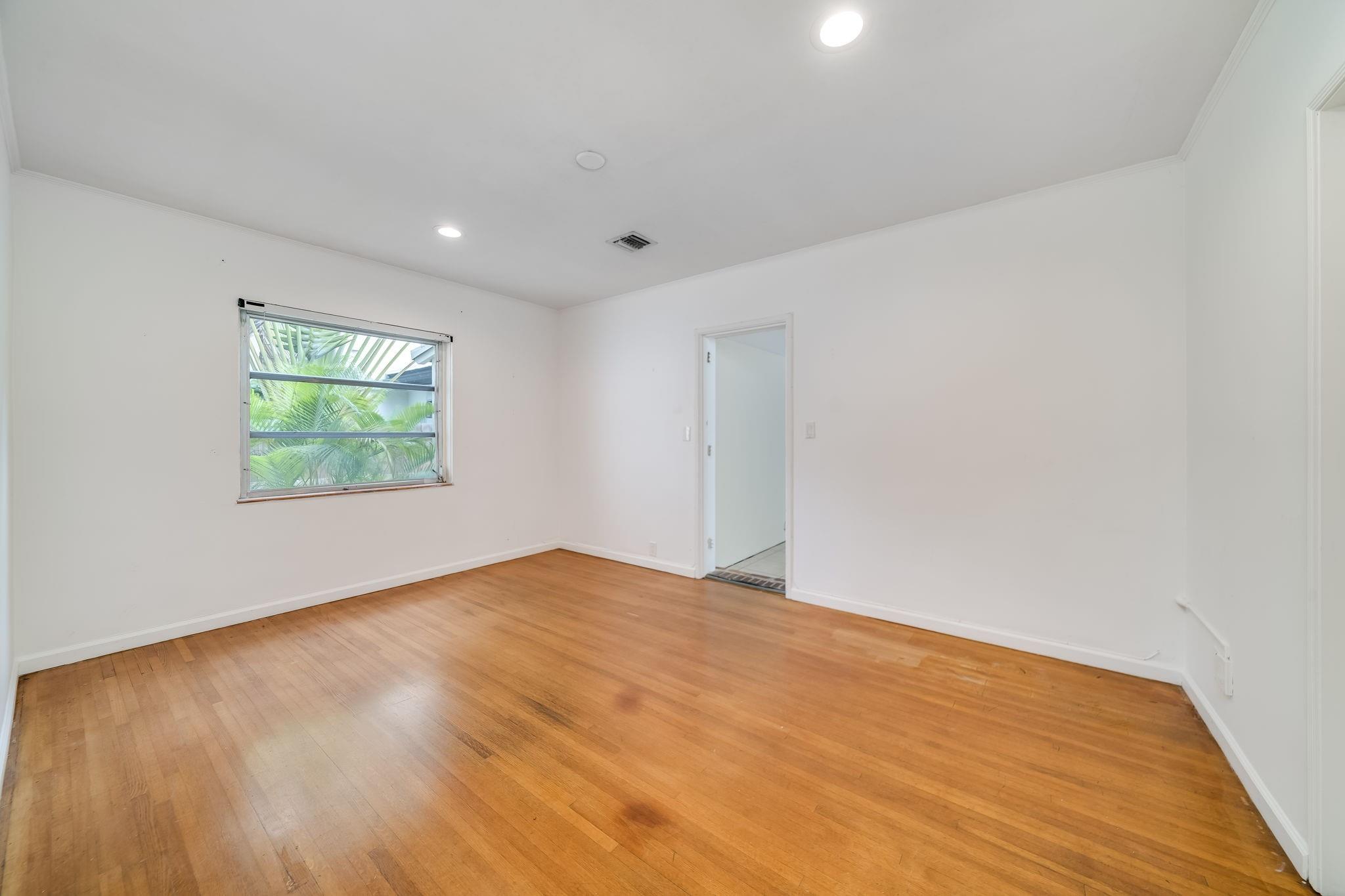 2605 Datura Ct